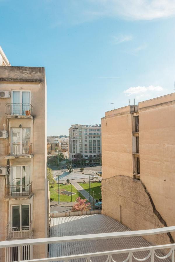 100M2 Luxury Apartment In The Heart Of Athens - Living Stone Emerald Eksteriør billede