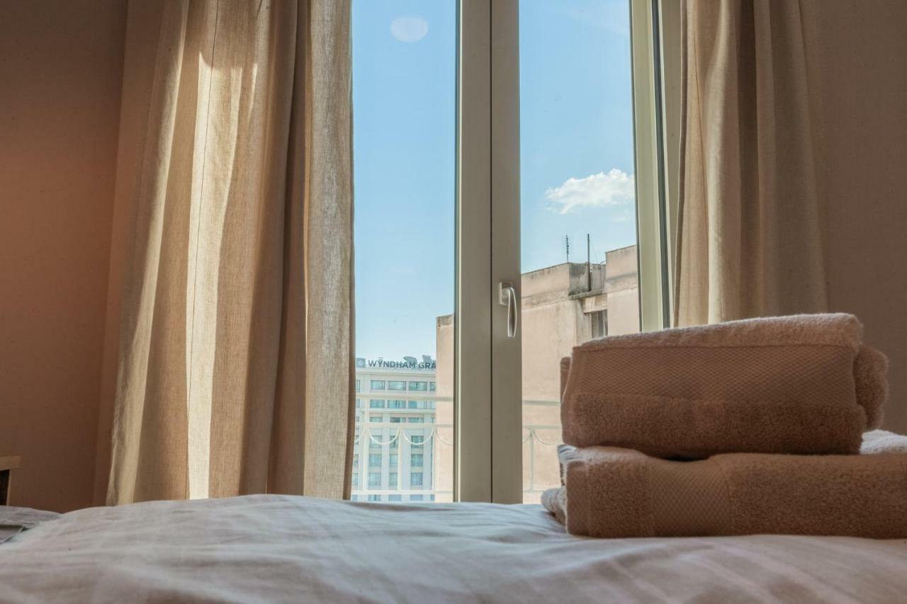 100M2 Luxury Apartment In The Heart Of Athens - Living Stone Emerald Eksteriør billede