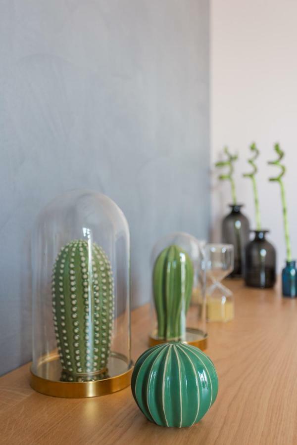 100M2 Luxury Apartment In The Heart Of Athens - Living Stone Emerald Eksteriør billede