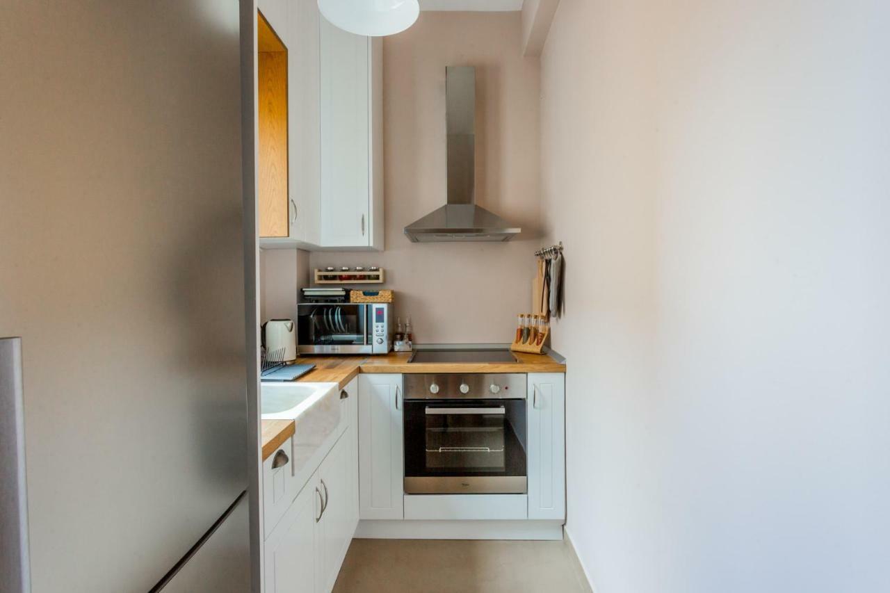 100M2 Luxury Apartment In The Heart Of Athens - Living Stone Emerald Eksteriør billede